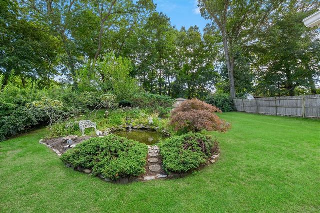 66 Wayne Drive, Cumberland, RI 02864