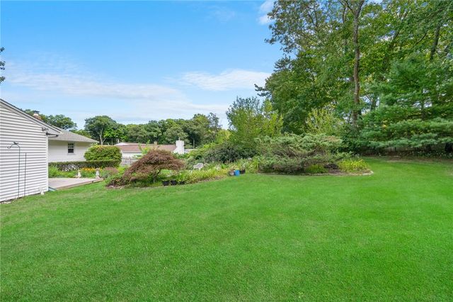 66 Wayne Drive, Cumberland, RI 02864