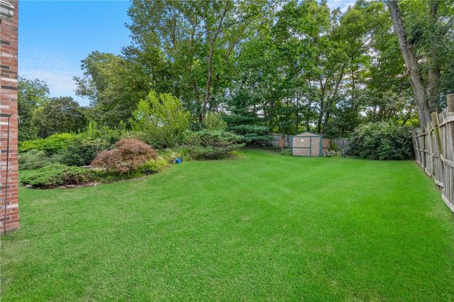 66 Wayne Drive, Cumberland, RI 02864