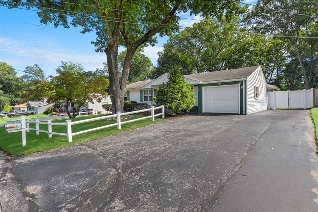 66 Wayne Drive, Cumberland, RI 02864