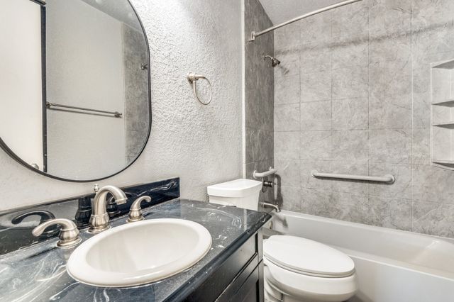 2413 Cheyenne Street, Irving, TX 75062