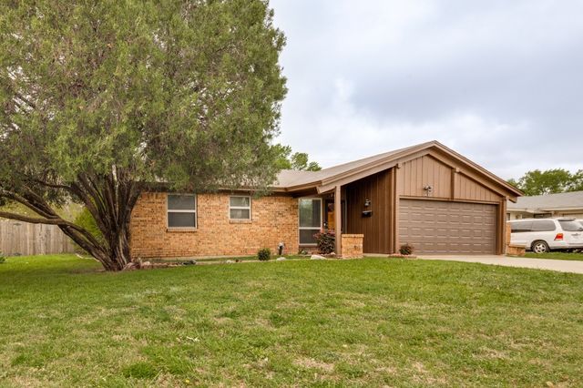 2413 Cheyenne Street, Irving, TX 75062