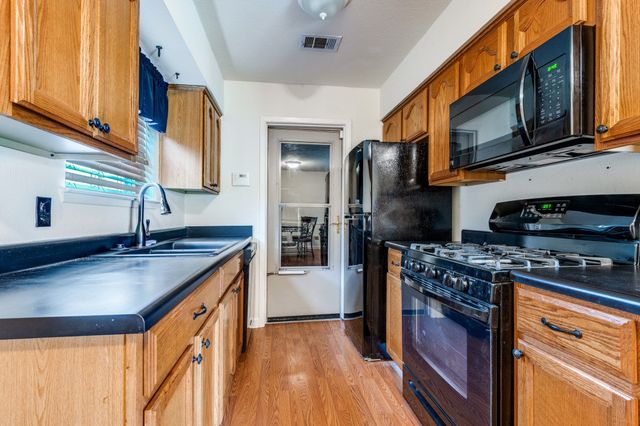 2413 Cheyenne Street, Irving, TX 75062