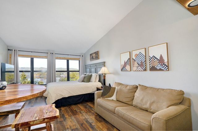 100 Getaway Circle 162 1&2, Kimberling City, MO 65686