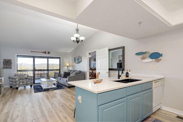 100 Getaway Circle 162 1&2, Kimberling City, MO 65686