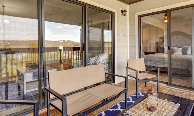 100 Getaway Circle 162 1&2, Kimberling City, MO 65686