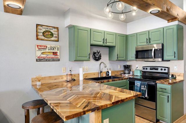 100 Getaway Circle 162 1&2, Kimberling City, MO 65686