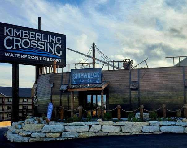 100 Getaway Circle 162 1&2, Kimberling City, MO 65686