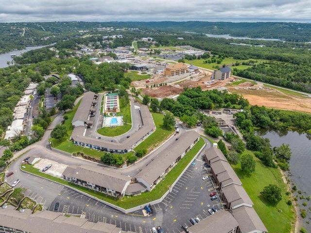 100 Getaway Circle 162 1&2, Kimberling City, MO 65686