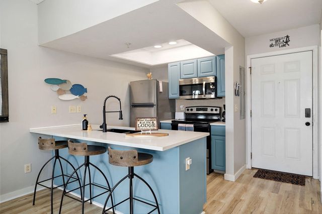 100 Getaway Circle 162 1&2, Kimberling City, MO 65686