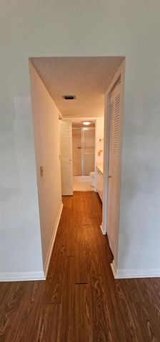 7879 Willow Spring Drive 923, Lake Worth, FL 33467