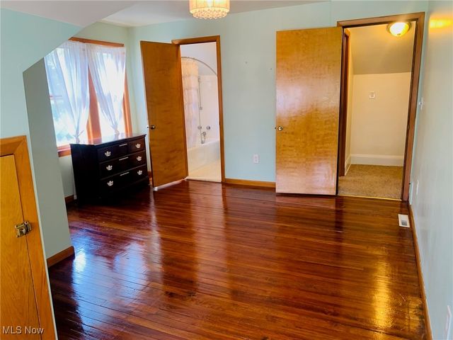 1528 Felton Road, South Euclid, OH 44121