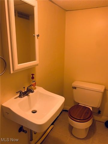 1528 Felton Road, South Euclid, OH 44121