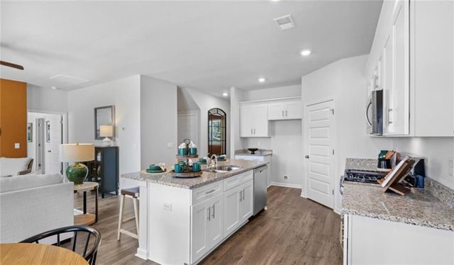 560 Great Salt Lane, Hoschton, GA 30548