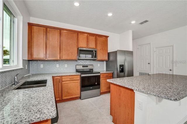 2284 BISCOTTO CIRCLE, Davenport, FL 33897