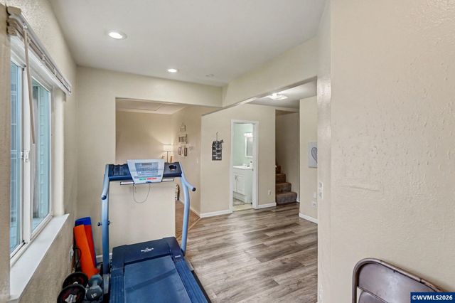 1180 Shady Ln NE Ln, Keizer, OR 97303