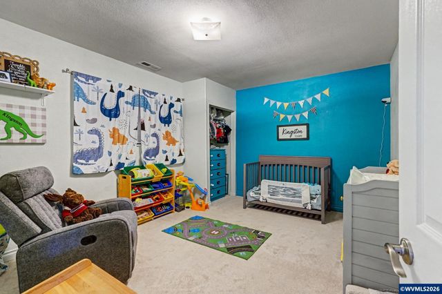 1180 Shady Ln NE Ln, Keizer, OR 97303