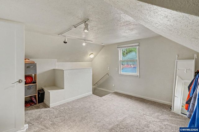 1180 Shady Ln NE Ln, Keizer, OR 97303