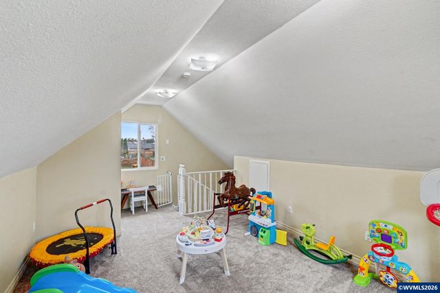 1180 Shady Ln NE Ln, Keizer, OR 97303