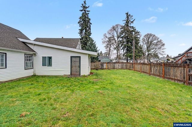 1180 Shady Ln NE Ln, Keizer, OR 97303