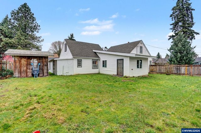 1180 Shady Ln NE Ln, Keizer, OR 97303