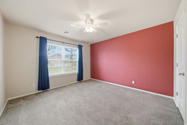 9180 S 256th East Avenue, Broken Arrow, OK 74014