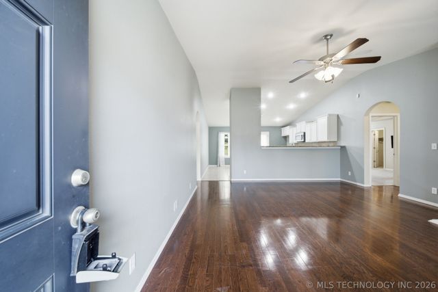 9180 S 256th East Avenue, Broken Arrow, OK 74014