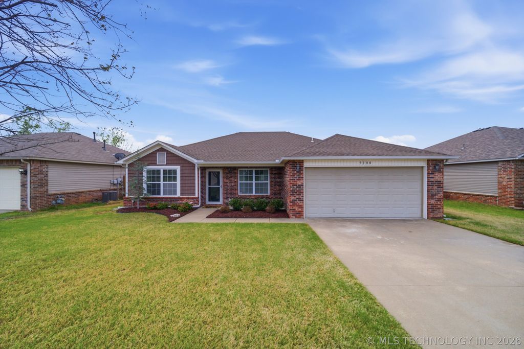 9180 S 256th East Avenue, Broken Arrow, OK 74014