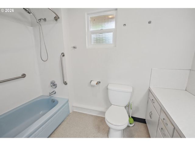 545 Se GOODNIGHT Ave, Corvallis, OR 97333