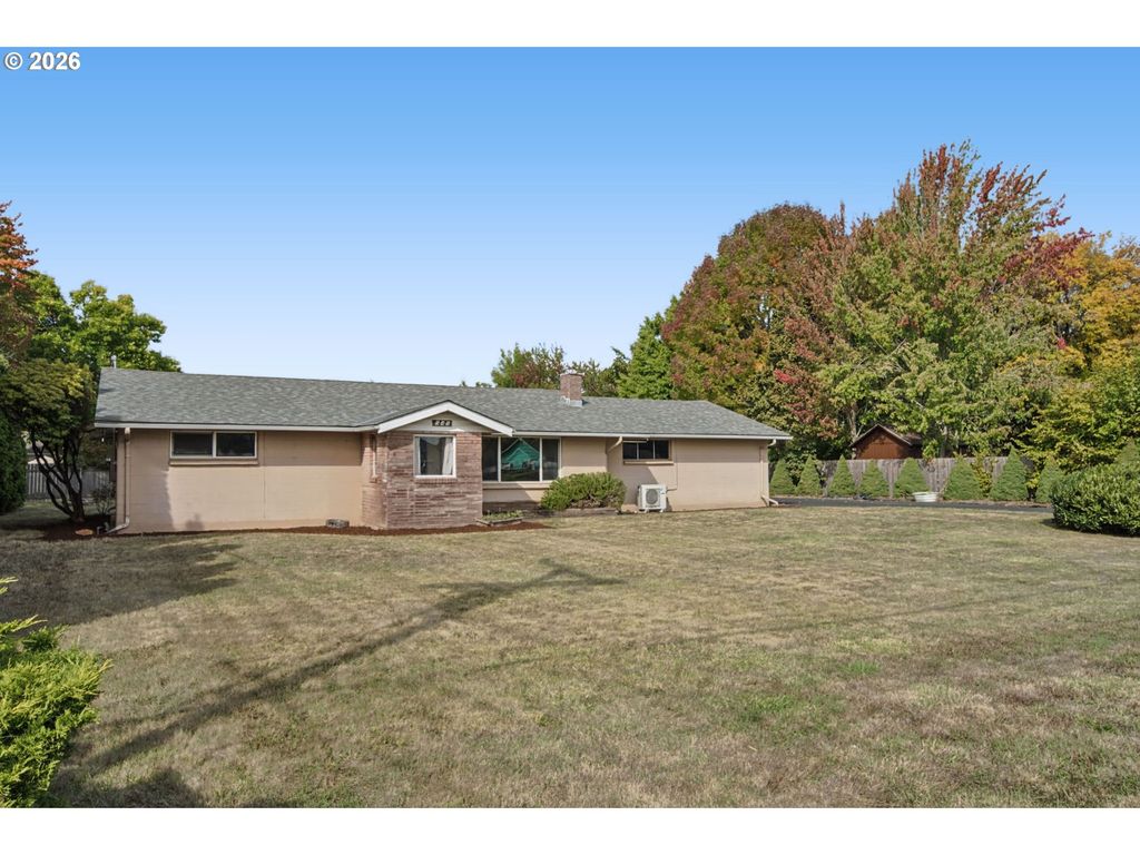 545 Se GOODNIGHT Ave, Corvallis, OR 97333