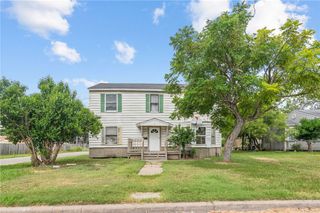 501 Breckenridge Dr, Corpus Christi, TX 78408
