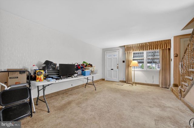 2237 S HARWOOD AVE, Upper Darby, PA 19082