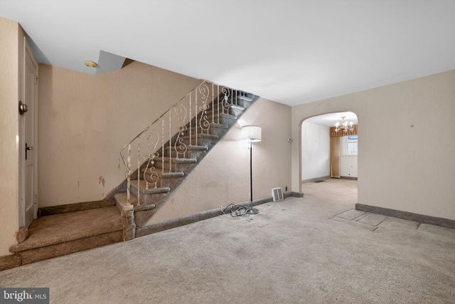 2237 S HARWOOD AVE, Upper Darby, PA 19082