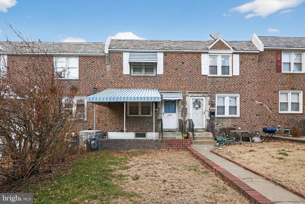 2237 S HARWOOD AVE, Upper Darby, PA 19082