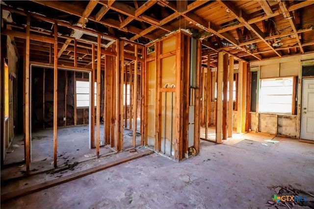 612 S Ann Boulevard, Harker Heights, TX 76548