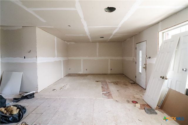 612 S Ann Boulevard, Harker Heights, TX 76548