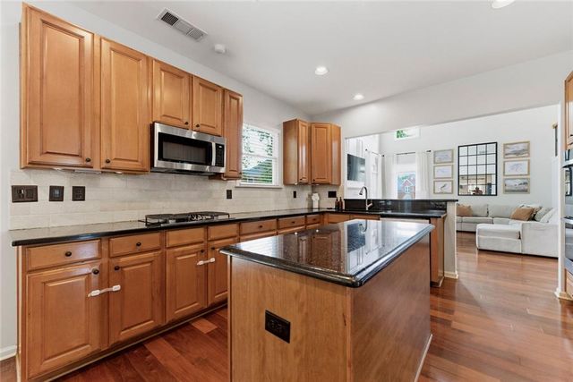 4917 Durley Lane SE, Smyrna, GA 30082