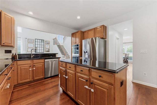 4917 Durley Lane SE, Smyrna, GA 30082
