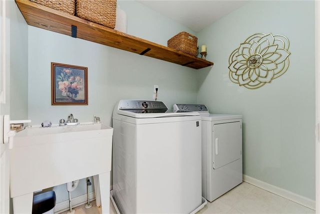 4917 Durley Lane SE, Smyrna, GA 30082