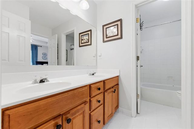 4917 Durley Lane SE, Smyrna, GA 30082