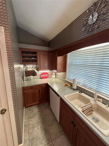 11001 SE SUNSET HARBOR ROAD A04, Summerfield, FL 34491