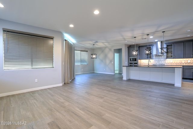 11839 N Silver Village Place, Oro Valley, AZ 85737