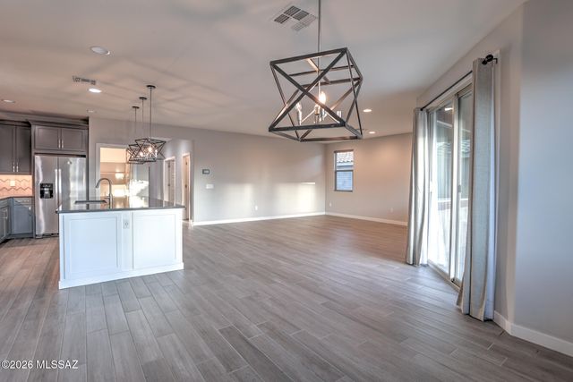 11839 N Silver Village Place, Oro Valley, AZ 85737