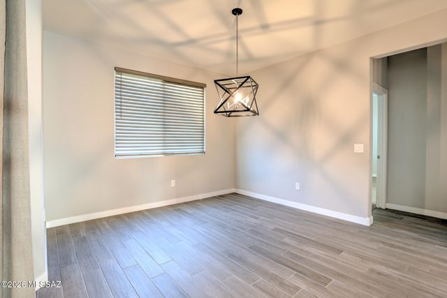 11839 N Silver Village Place, Oro Valley, AZ 85737