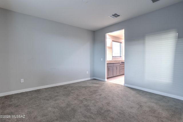 11839 N Silver Village Place, Oro Valley, AZ 85737