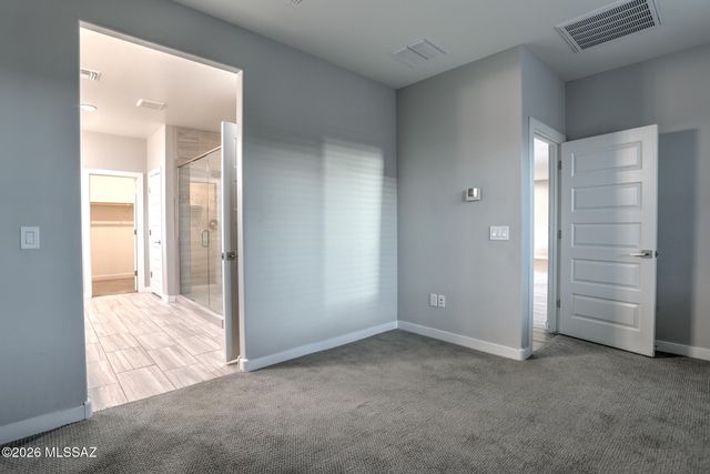 11839 N Silver Village Place, Oro Valley, AZ 85737