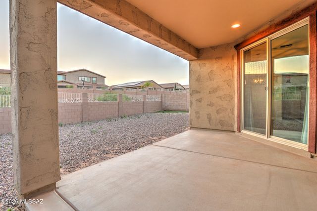 11839 N Silver Village Place, Oro Valley, AZ 85737
