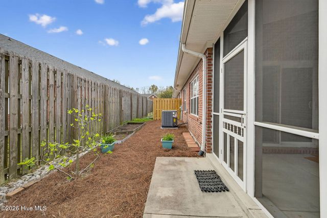 6025 Banded Tulip Drive, Wilmington, NC 28412