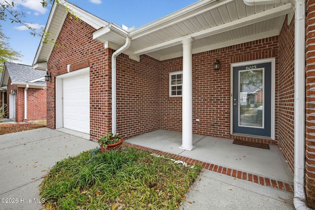 6025 Banded Tulip Drive, Wilmington, NC 28412