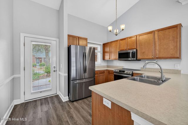 6025 Banded Tulip Drive, Wilmington, NC 28412